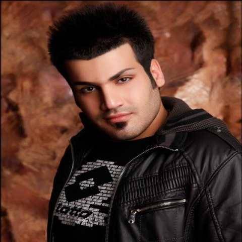 دانلود آهنگ امین فیاض به نام بی احساس